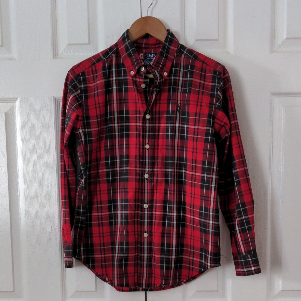 like new boys size 14-16 L Chaps Red and Black Plaid Button Down‎ Shirt